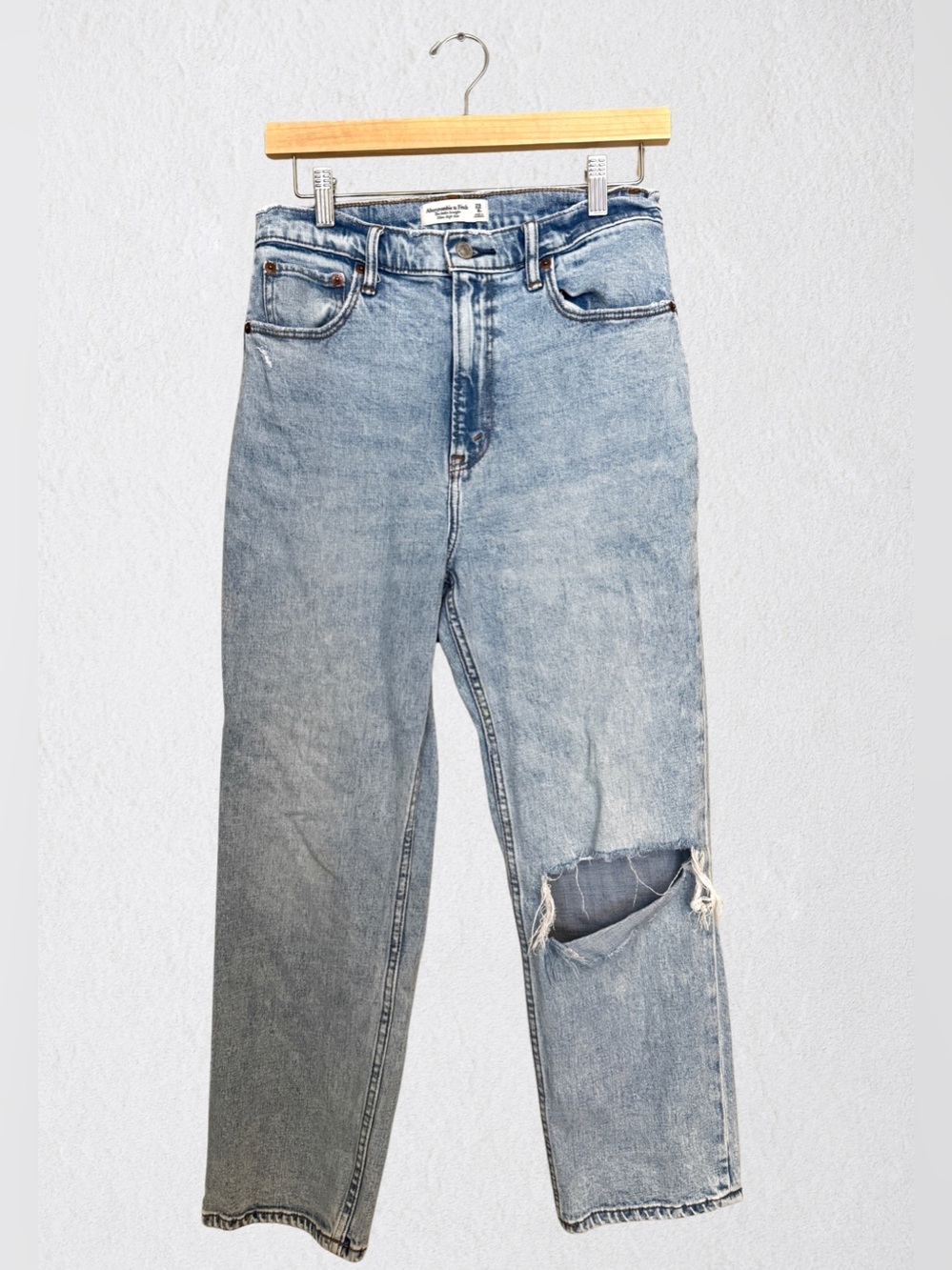 Abercrombie & Fitch Light Wash Straight Leg Jeans with Knee Rip